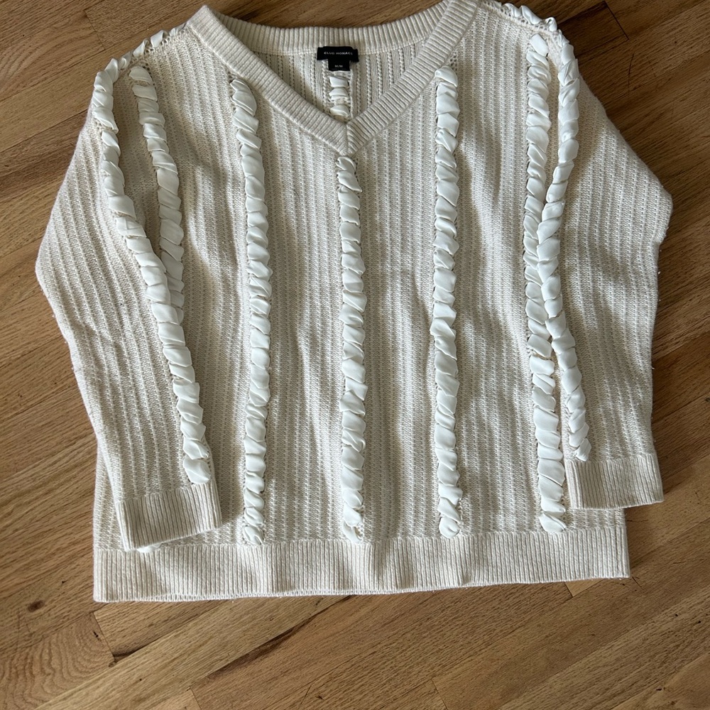 Club Monaco cream sweater med